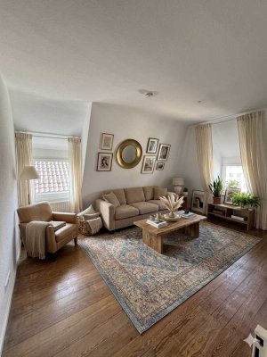 Attraktive Wohnung mit Balkon und Blick ins Grüne