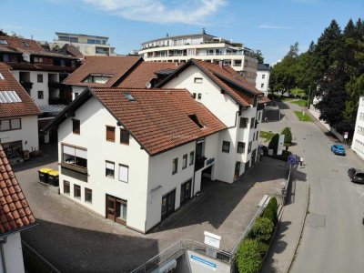 Fensterreiche, barrierefreie Erdgeschoss-Loft-Wohnung in Zentraler Lage