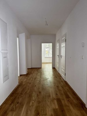 *ERSTBEZUG* Attraktive 3-Raum-Wohnung mit FBH & 2 Balkone - WE 19