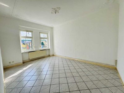 Geräumige Altbauwohnung mit Gartenanteil und zusätzlichen Hobbyraum in Berlin-Pankow!