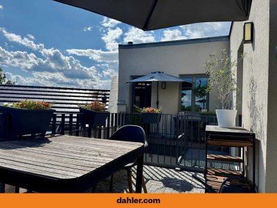 Stilvolles Wohnen über den Dächern Babelsbergs – moderne Dachgeschosswohnung mit zwei Balkonen und s