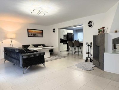 IHR NEUES ZUHAUSE IM ZENTRUM VON LANGEN: Bungalow mit Wintergarten & Moderner Ausstattung!