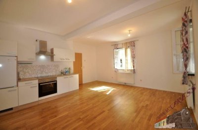 Sehr schöne Single-Wohnung in Pressbaum-Pfalzau in sehr gepfelgter Wohnhausanlage