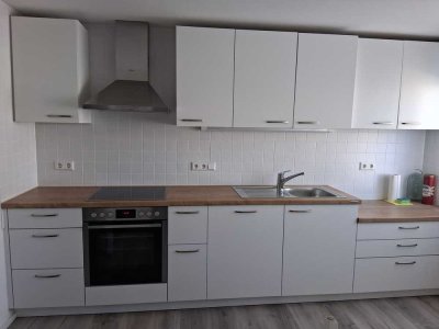 Gepflegte 4-Zimmer Ober-und Dachgeschoß-Wohnung in Sankt Johann