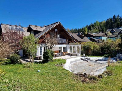Ein-/Zweifamilienhaus in ruhiger und sonniger Siedlungslage