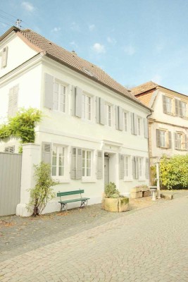 Historisches Haus im alten Dorfkern von Forst - Einzeldenkmal