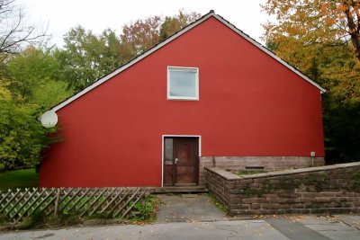 Familienfreundliches Einfamilienhaus mit großem Grundstück und ausgebautem Dachgeschoss in Neuhaus