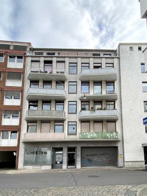 Sanierte, große 2 Zimmer-Wohnung zwischen City und Weser
