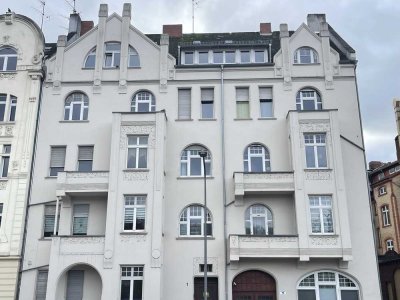 Provisionsfrei! Charmante 3-Zimmer-Wohnung mit 2 Balkonen in Wiesbaden-Biebrich