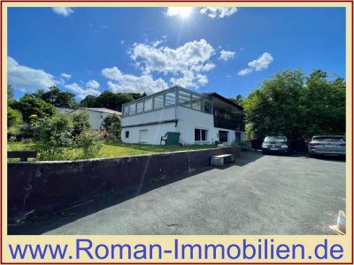 Freistehendes Einfamilienhaus mit großem Grundstück in Igensdorf / Unterlindelbach!