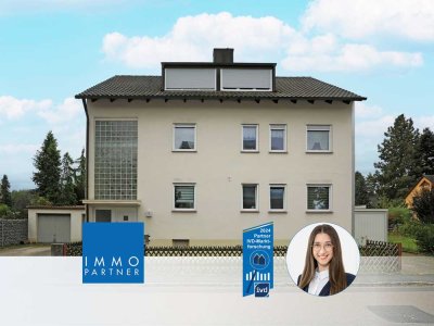 IMMOPARTNER - 3-ZIMMER-DACHGESCHOSSWOHNUNG MIT BALKON UND GARAGE