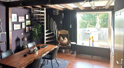 Ansprechende 2,5-Zimmer-Wohnung mit EBK und Balkon in Düsseldorf