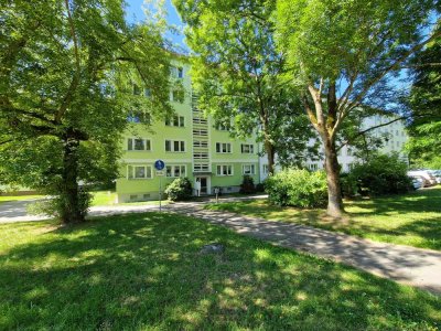 gemütliche helle Wohnung mit tollem Ausblick
