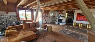 Traumhafte, großzügige Maisonettewohnung mit Dachterrasse und eigenem Garten!