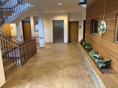 Exklusive, modernisierte und möblierte Einzimmerwohnung in Eberstadt