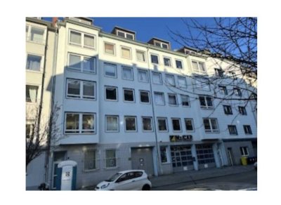 Großzügiges Haus mit 1255 m² Wohn- und Gewerbefläche in Düsseldorf-Pempelfort