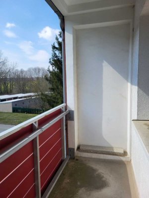 Achtung 2 Monate Kaltmietfrei für Sie! Charmante 2 Zimmer Wohnung // Balkon und Dusche im 2. OG //