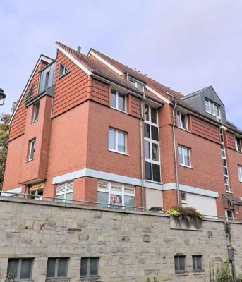 Vollständig renovierte 3-Zimmer-Wohnung mit Balkon, Einbauküche und TG-Stellplatz in Wunstorf