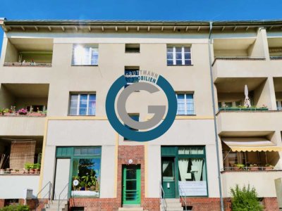 SOLIDES BAUJAHR & GUTE RAUMAUFTEILUNG - SCHÖNE HOLZDIELEN & SÜD-BALKON - RUHIG & DENNOCH ZENTRAL