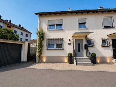 Modernisiertes XXL-Reiheneckhaus 7,5 Zimmer, Hobbyraum, Wintergarten + Einbauküche in Kaufbeuren