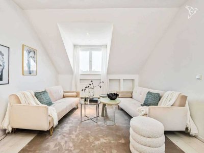 WOHNEN IM HERZEN DES FRANKFURTER WESTENDS � Exklusive Altbau-Maisonette mit einzigartigem Ambiente!