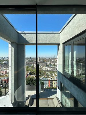 Internationales Penthouse über den Dächern der Stadt