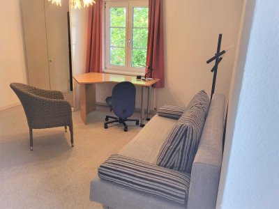 Wohnung möbliert im grünen Steglitz  zwischen Schlossstraße -Botanischen Garten - FU Berlin