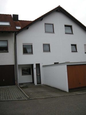 Ansprechendes und gepflegtes 6-Zimmer-Reihenhaus zur Miete in Waiblingen