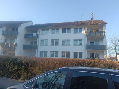 3-Zimmer Wohnung mit Balkon und Gartenmitbenutzung in Biebrich