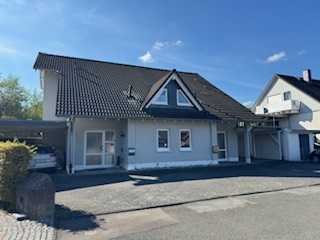 Neunkirchen Wiederstein, Doppelhaushälfte Bj. 1998, 128m² Wfl. , hoher Wohnwert, ruhige Lage