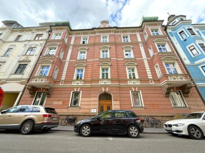 Wohnen mit Altbauflair - Sanierte Altbauwohnung in Saggen