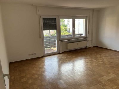 Sanierte Stadtwohnung in zentraler Lage