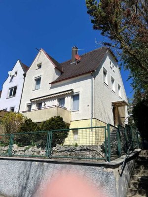 Handwerker aufgepasst! Gepflegte Doppelhaushälfte in Heidenheim zu verkaufen.