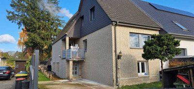 Doppelhaushälfte  mit viel Potential auf 572 m² Eigentumsgrundstück