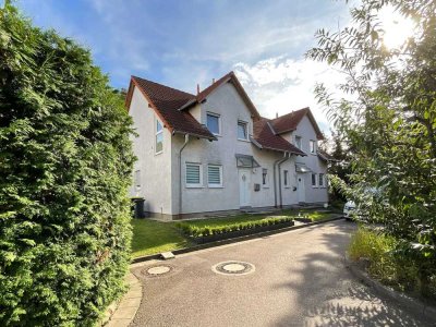 Familien aufgepasst! Schöne Doppelhaushälfte mit Keller + Stellplatz nahe Halle (Saale)!