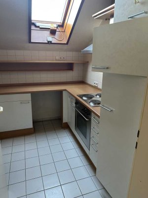 Charmante 3-Zimmer-DG-Wohnung in Stuttgart