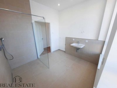 Moderne 3-Raum-Wohnung mit Terrasse und viel Tageslicht !