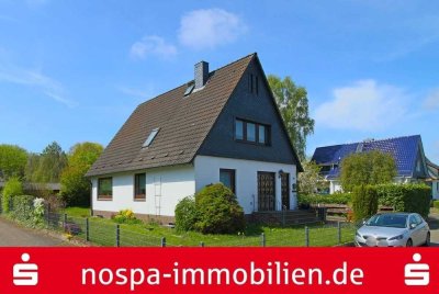 Voll unterkellertes Einfamilienhaus mit Garage, Balkon und Terrasse in Sackgassenlage!