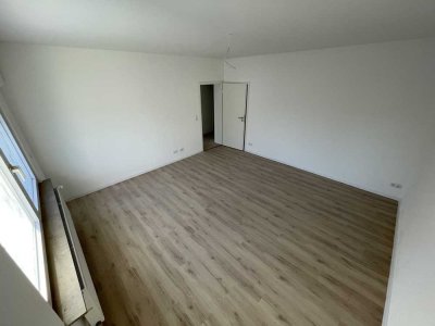 Erstbezug - Helle 110 m² OG-Wohnung für Familien - Garten & Stellplatz