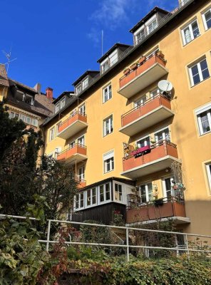 Eigennutzer aufgepasst!  Attraktive 4 Zimmer Wohnung im 3. OG; zentral und provisionsfrei