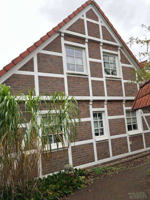 Geestland - Langen | Fachwerkhaus in bester Lage!