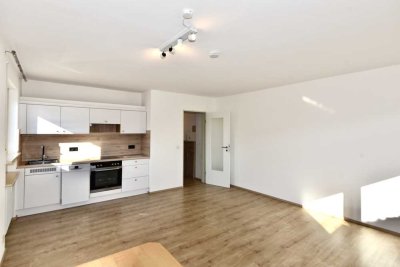 Tolle Gelegenheit moderne helle 2-Zimmer Terrassenwohnung + Stellplatz mitten in Oberreute