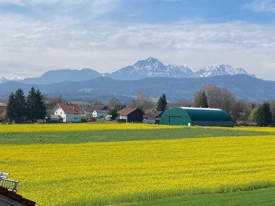 Sonnige DHH mit Fußbodenheizung, Grundofen und Bergblick in ruhiger Sackgasse