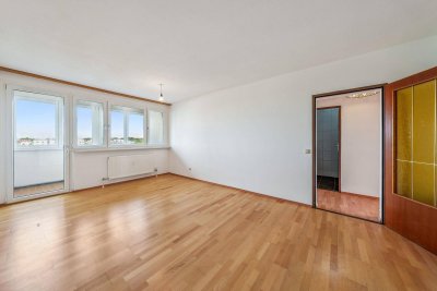 GEPFLEGTE 3-ZIMMER-WOHNUNG MIT LOGGIA IN BRAUNAU
