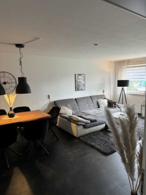 Schöne moderne 2-Zimmer-EG-Wohnung mit gehobener Innenausstattung mit EBK in Elsdorf