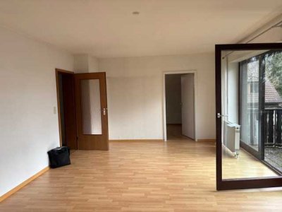 Helle 3-Zi. Wohnung in gepflegter Wohnlage