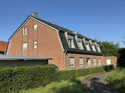 Obergeschosswohnung mit Balkon zu vermieten!