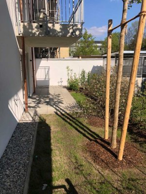 Hochwertig ausgestattete 2-Zimmer-Terrassenwohnung mit Wohnküche in Giesing!