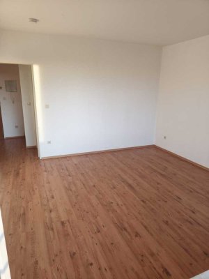 Helle 2-Zimmer Wohnung mit wunderschöner Weitsicht