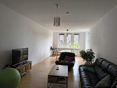 Geräumige Wohnung mit zweieinhalb Zimmern zur Miete in Dortmund
